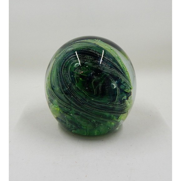 Kerry Art Glass Green Swirl Varying Shades Bubble Paperweight Ireland 3 1/2 In - Picture 2 of 9